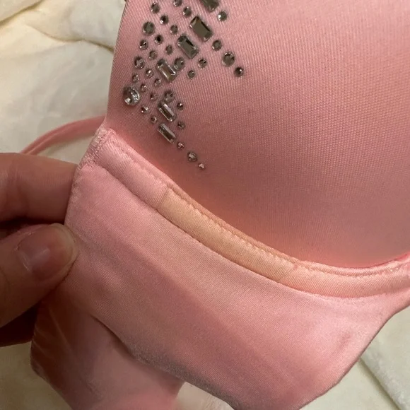 Victoria’s Secret Very Sexy Strapless Pink Crystal Embellished Bra - Picture 5 of 10